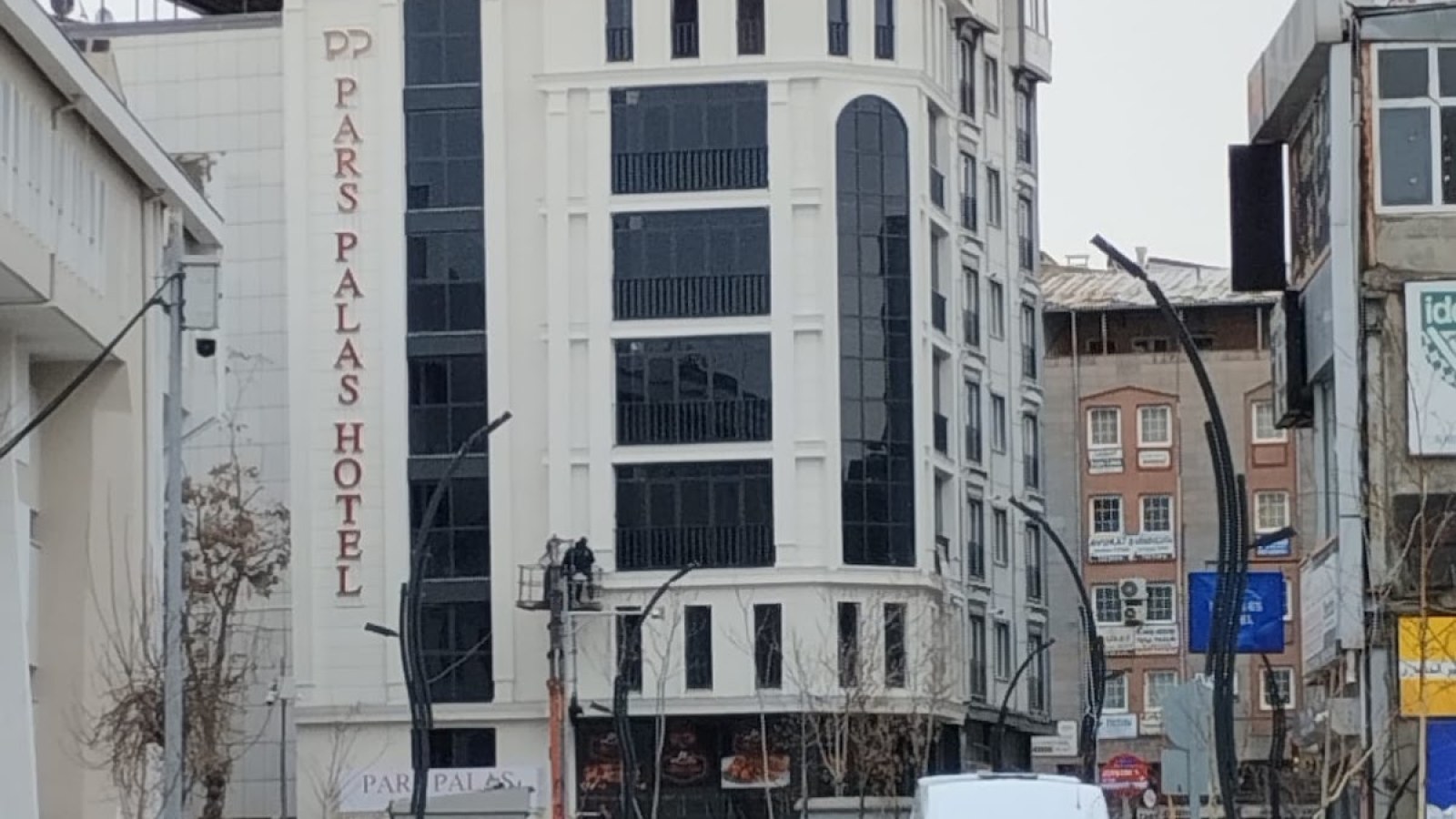Pars Palas Hotel