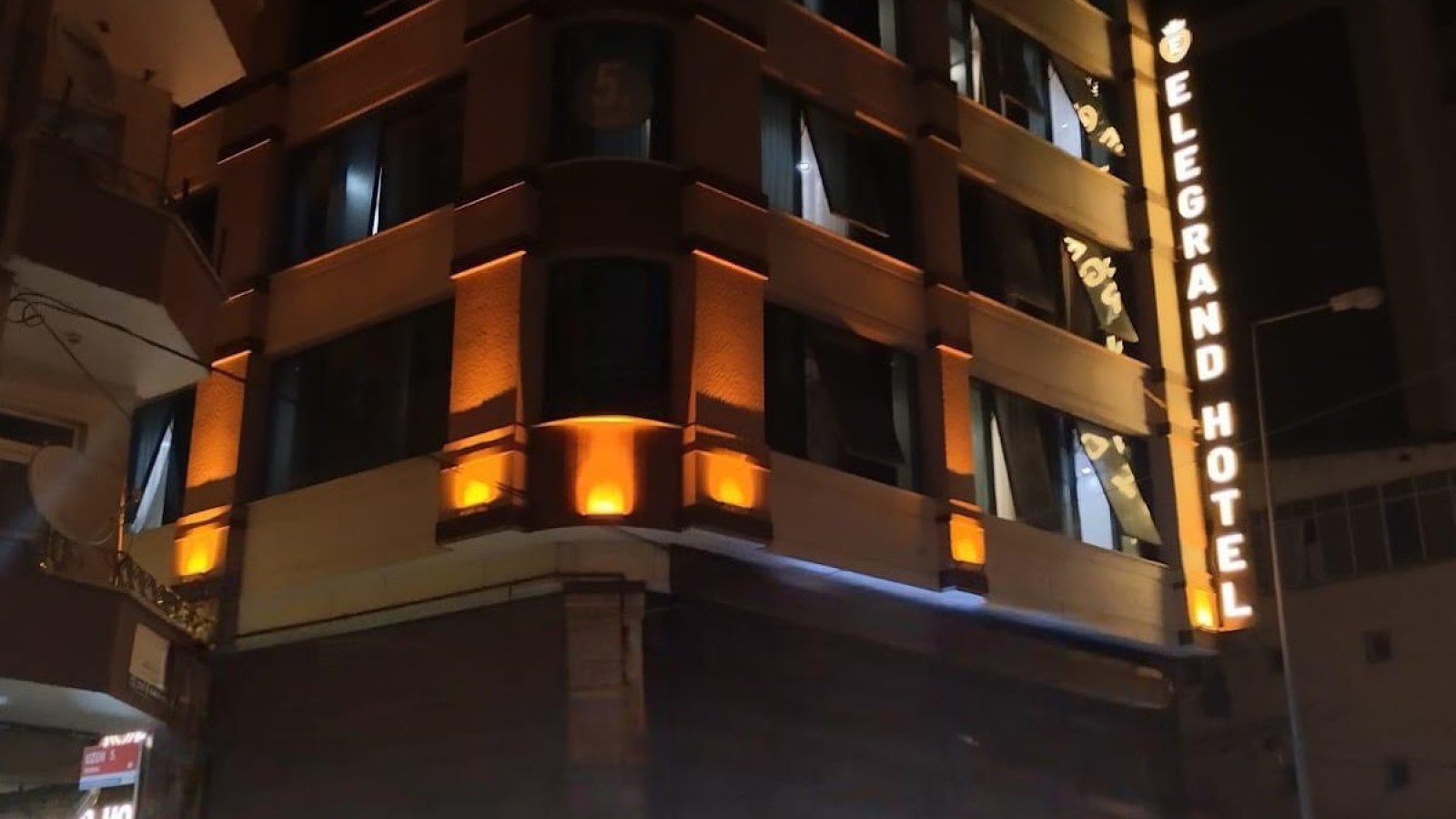 Elegrand Hotel Van