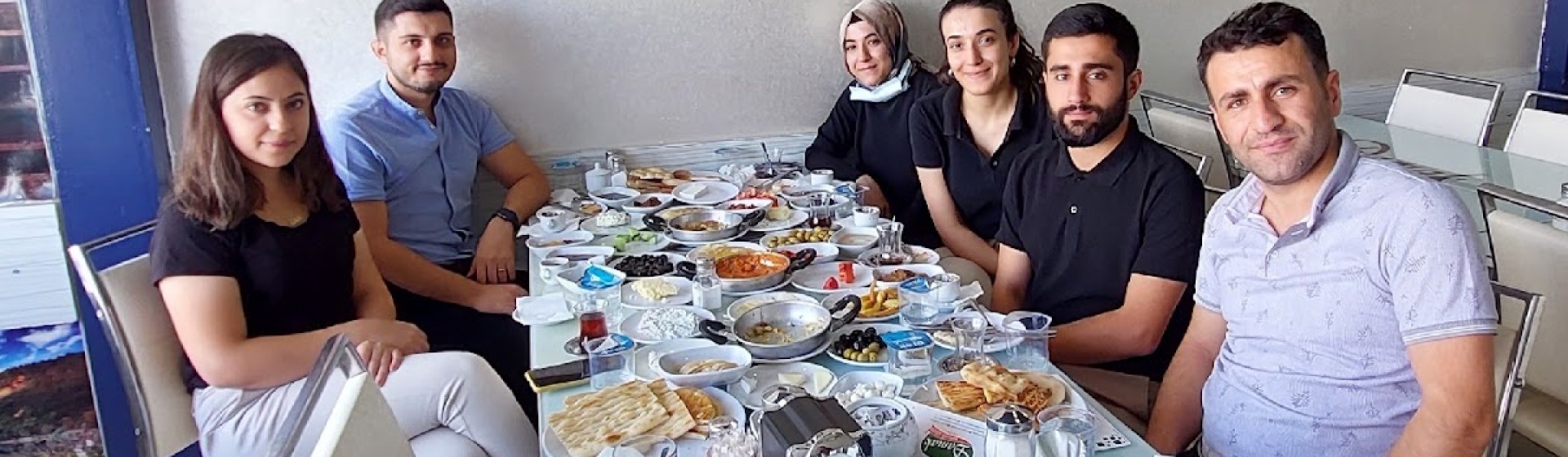 Damak Kahvaltı Salonu | Cumhuriyet Caddesindeyiz