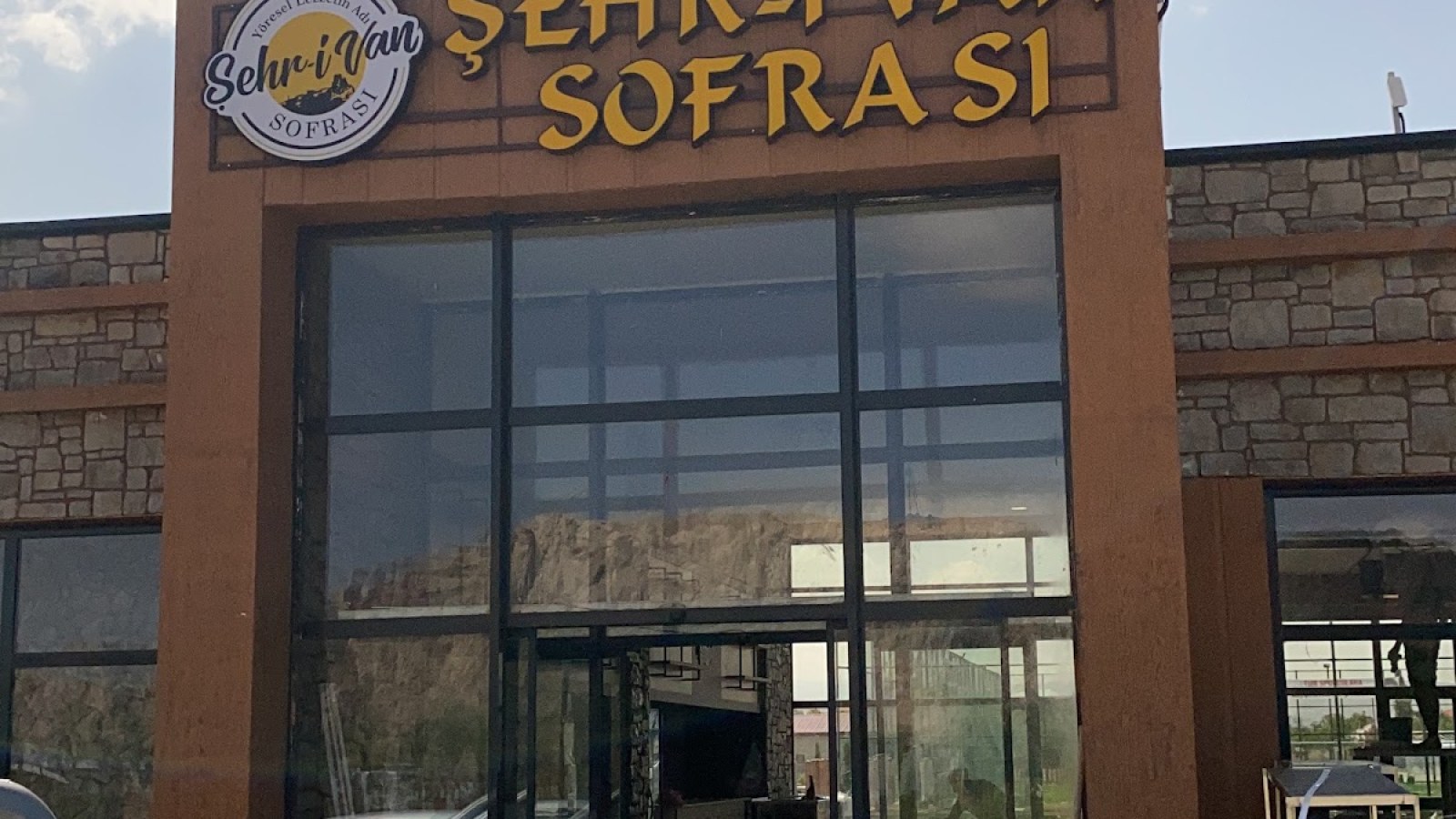 Şehr-i Van Sofrası - Van Breakfast & Regional Dishes