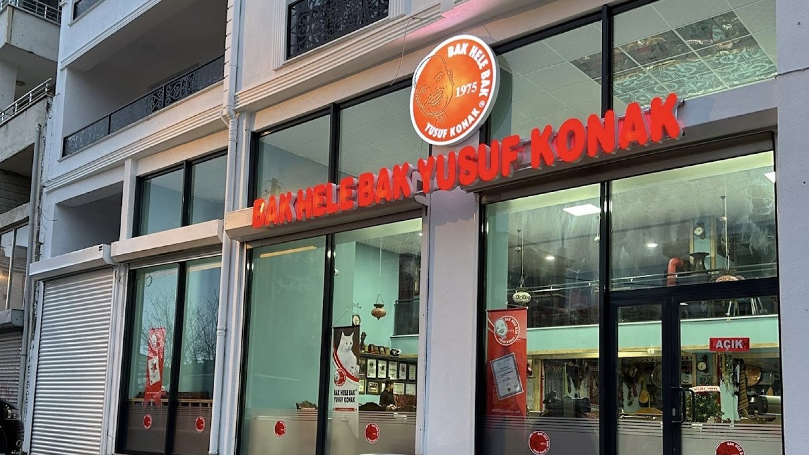 Bak Hele Bak Yusuf Konak Kahvaltı Ve Kültür Sarayı