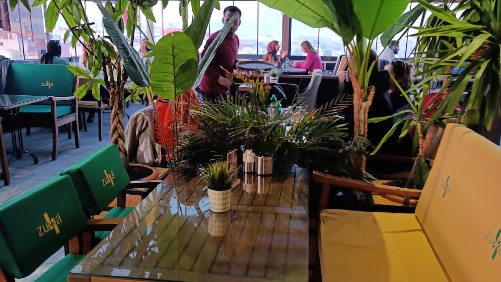 Zukka Cafe