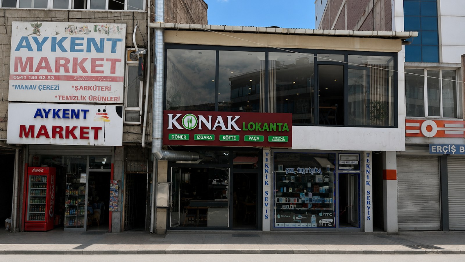 Erciş Konak Et Döner Kebap Salonu