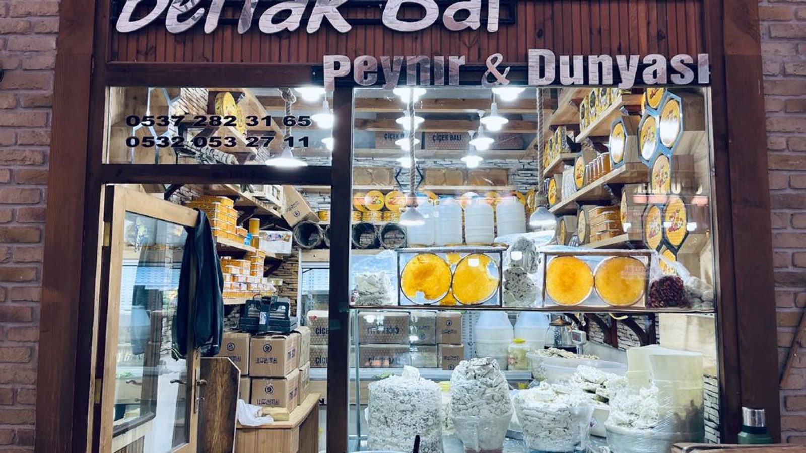 Van Otlu Peynir Berrak Bal Peynir Dünyası