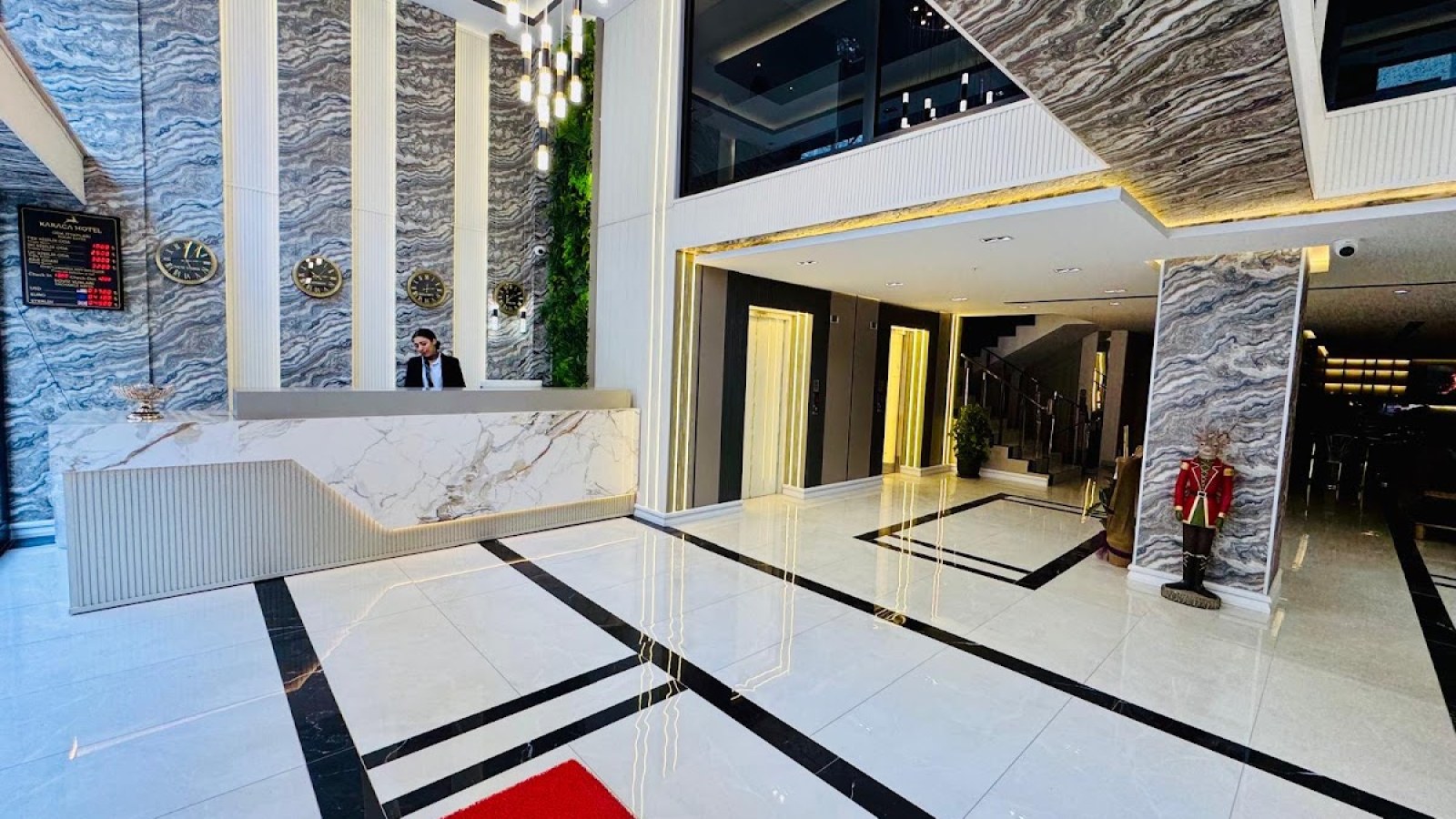 Karaca Hotel Van