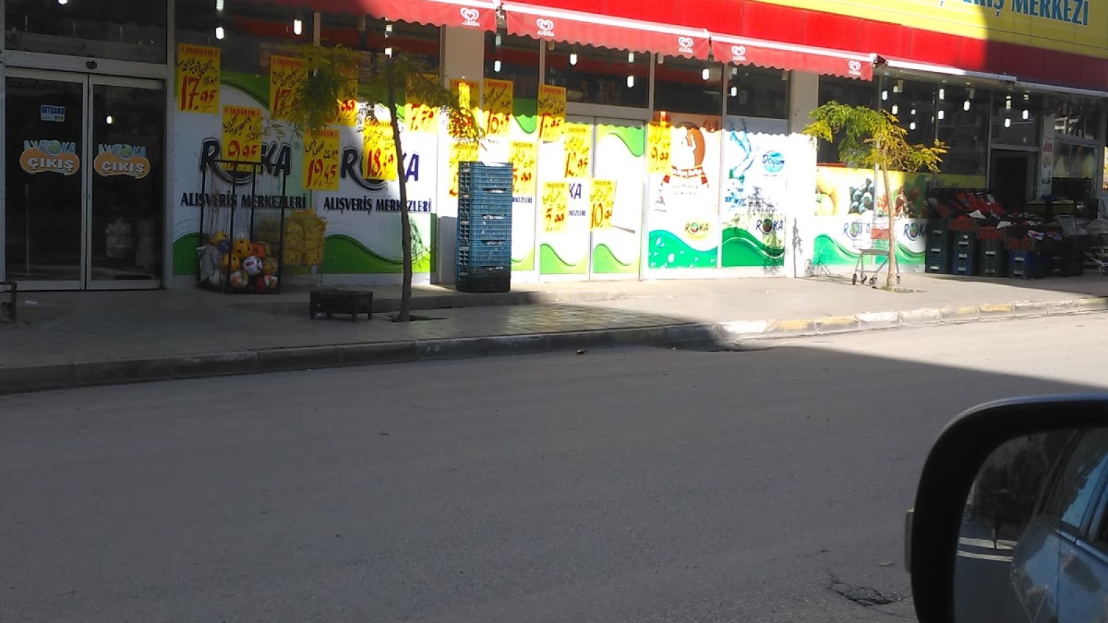 Roka Alışveriş Merkezi Alipaşa Şube