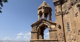 ون گزی پلتفرمو / هیوار تور تراول