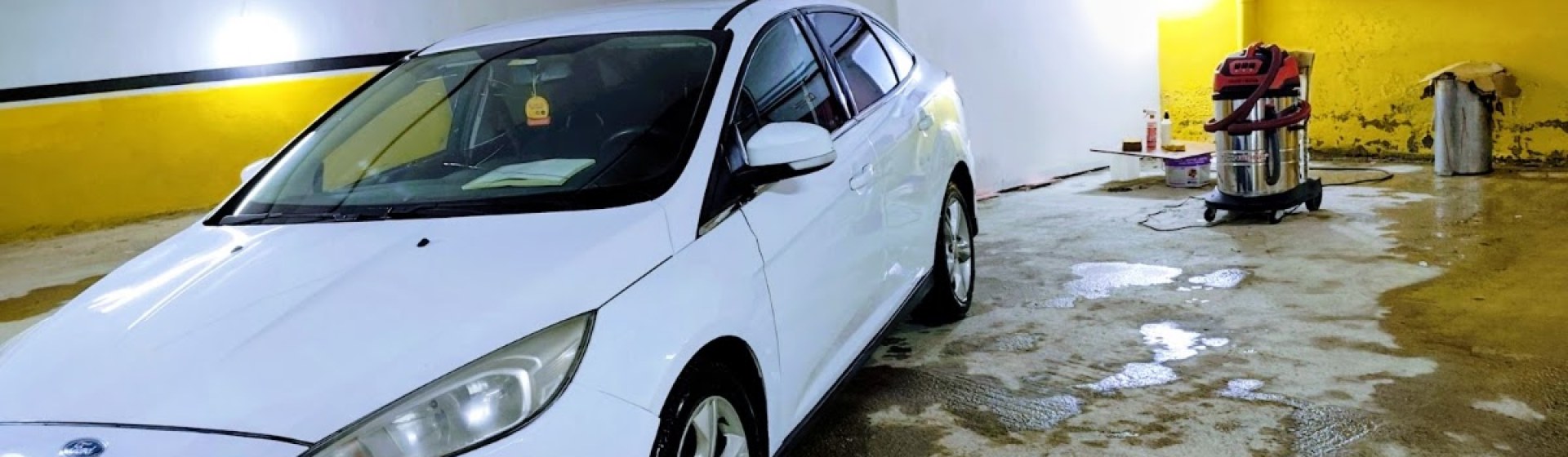 Roza rent a car