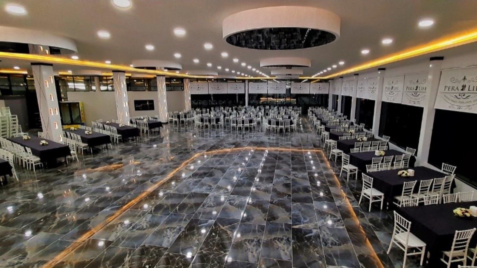 Pera Life Düğün Salonu Van