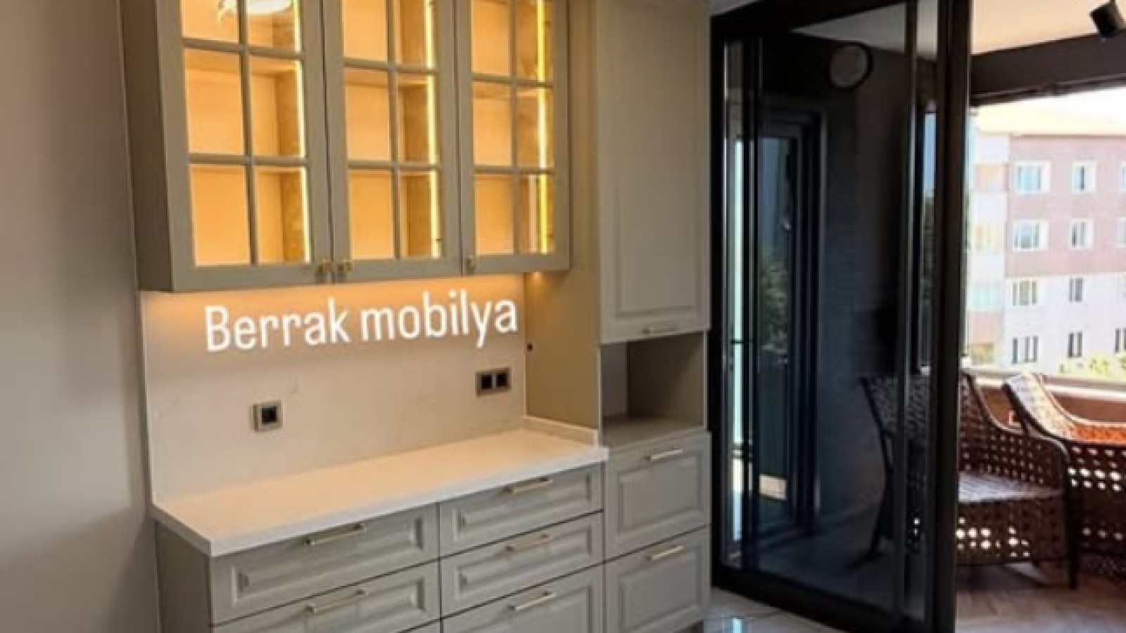 VAN BERRAK MOBİLYA