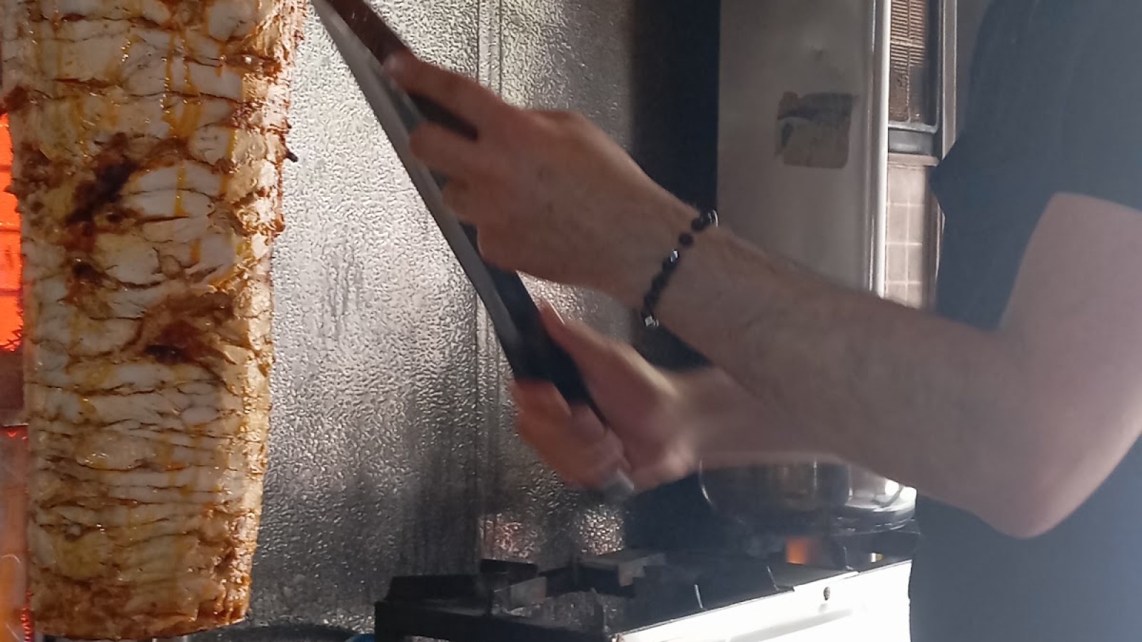 Davut Ustanın yeri sac tava Kebap salonu