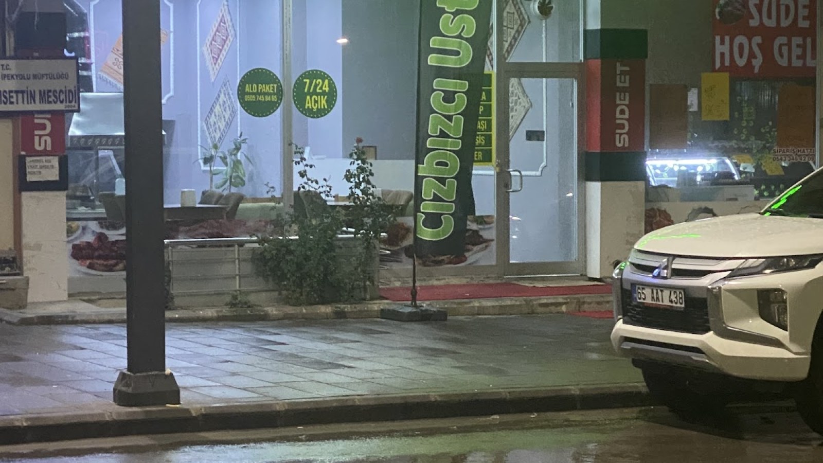 CIZBIZCI USTA İSKELE CADDESİ