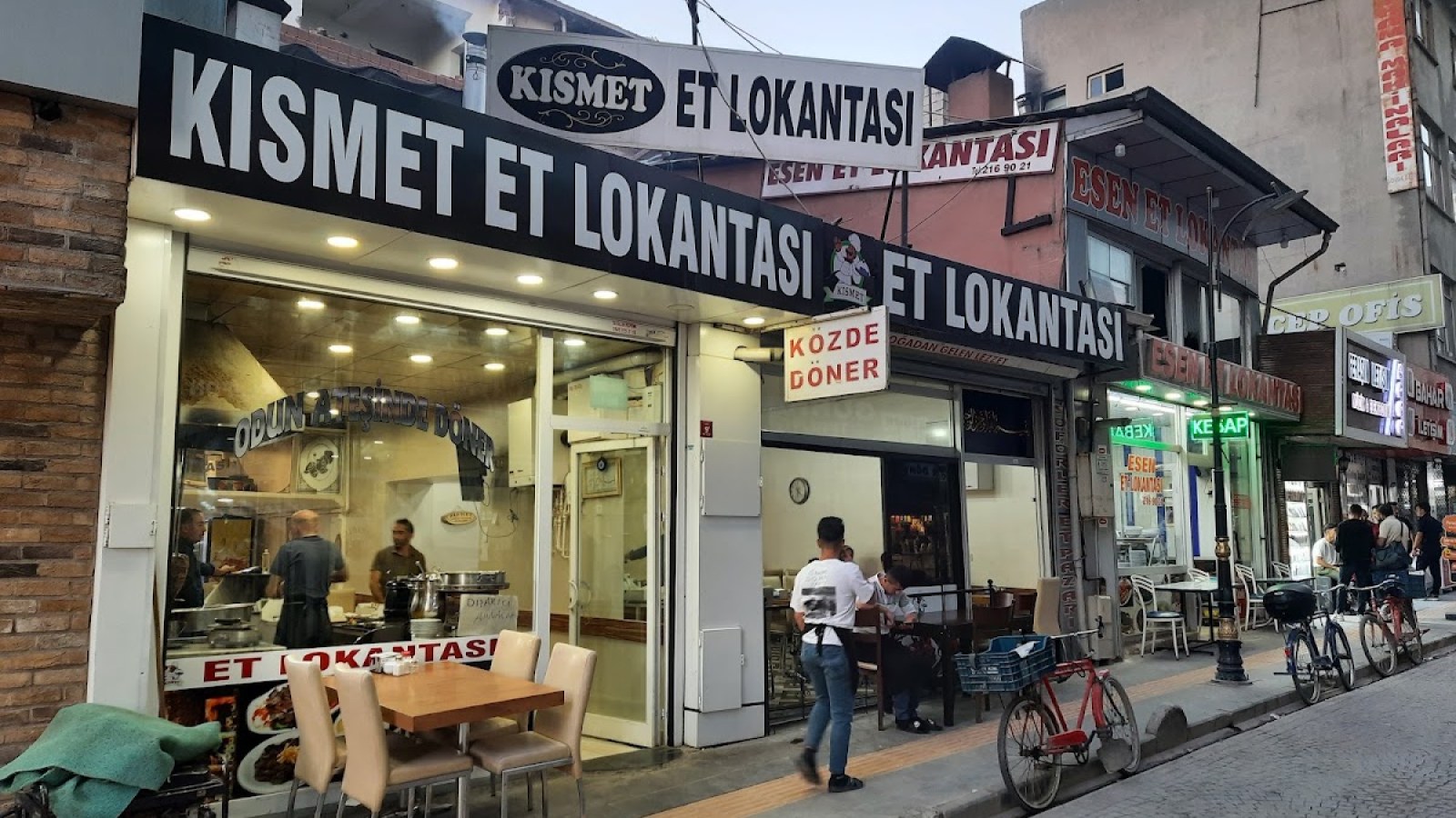 ODUN ATEŞİNDE KÖZDE DÖNER Doner Restaurant