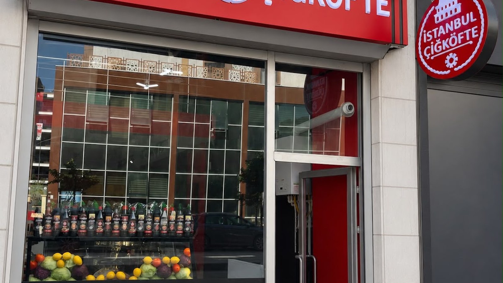 İSTANBUL ÇİĞKÖFTE Raw Meatball