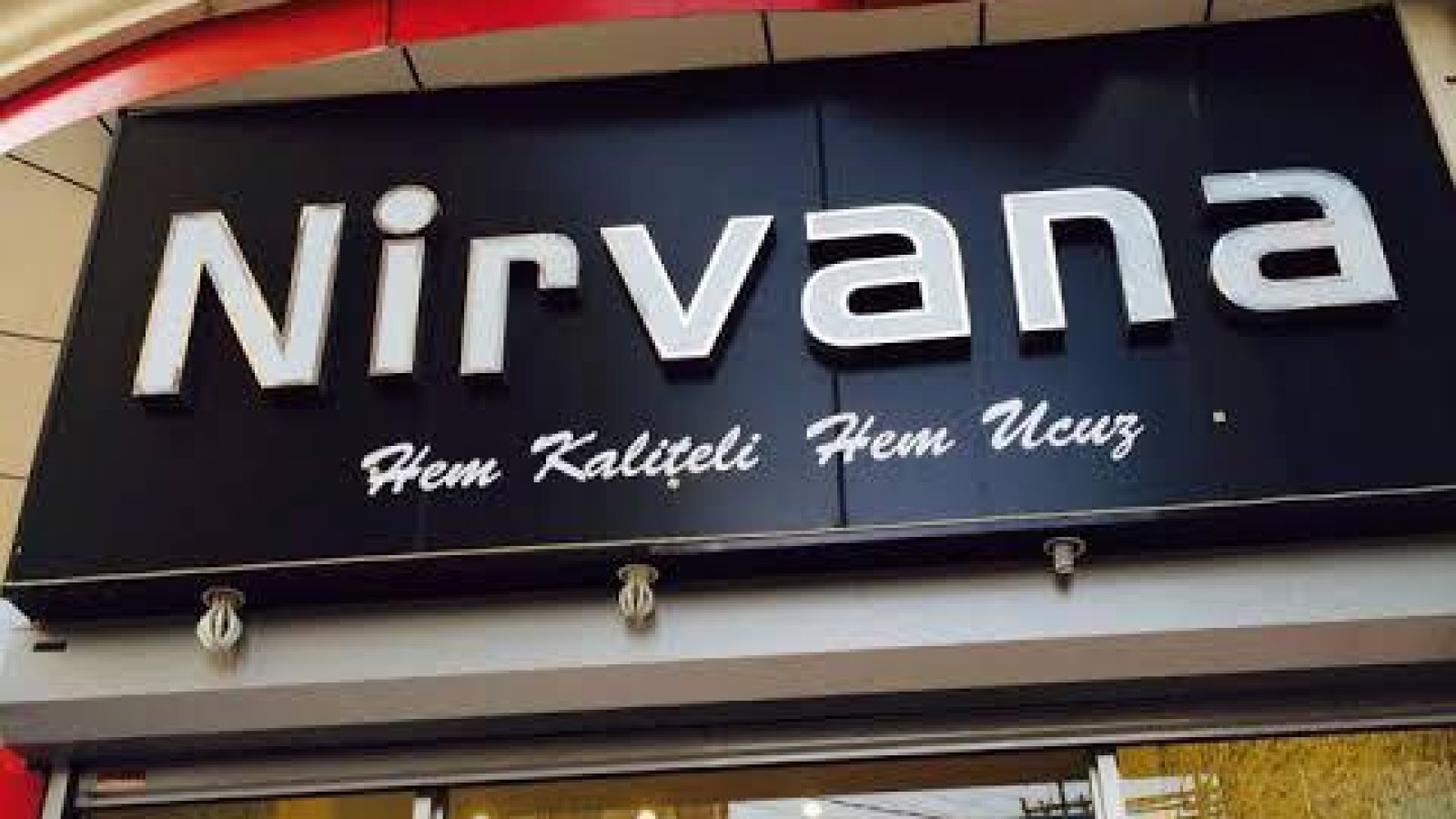 Nirvana Giyim