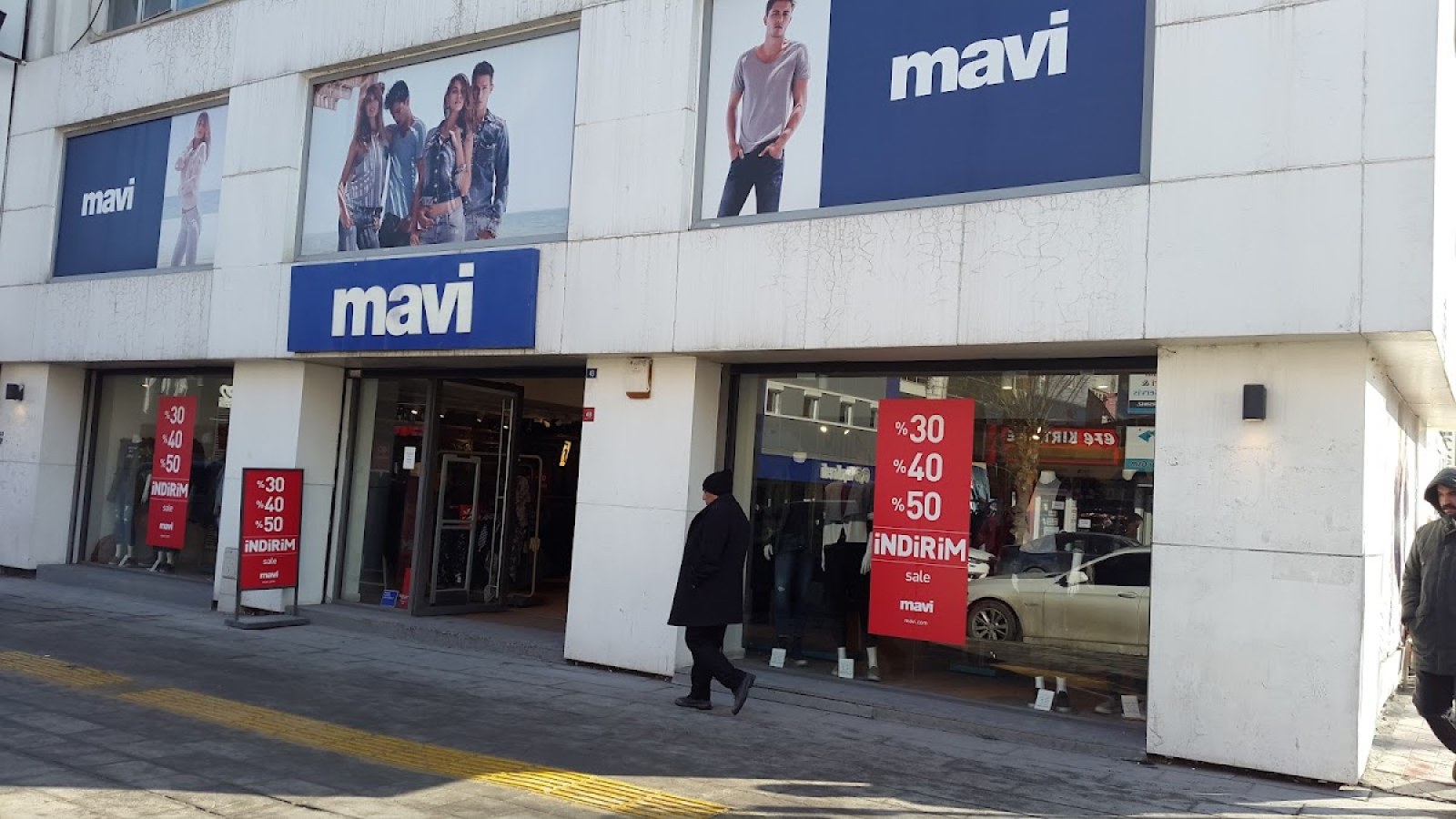 Mavi - Van Cadde