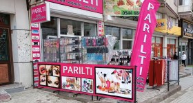 Parıltı iç giyim kozmetik ve aksesuar van