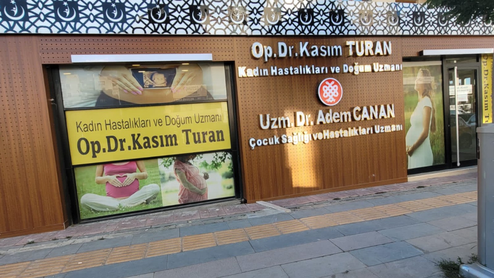 کلینیک زنان و زایمان دکتر قاسم توران