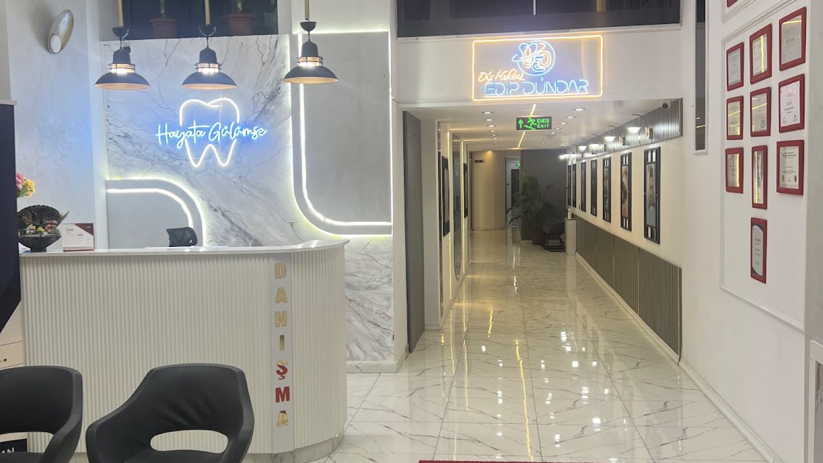 دندانپزشک ادیپ دوندار