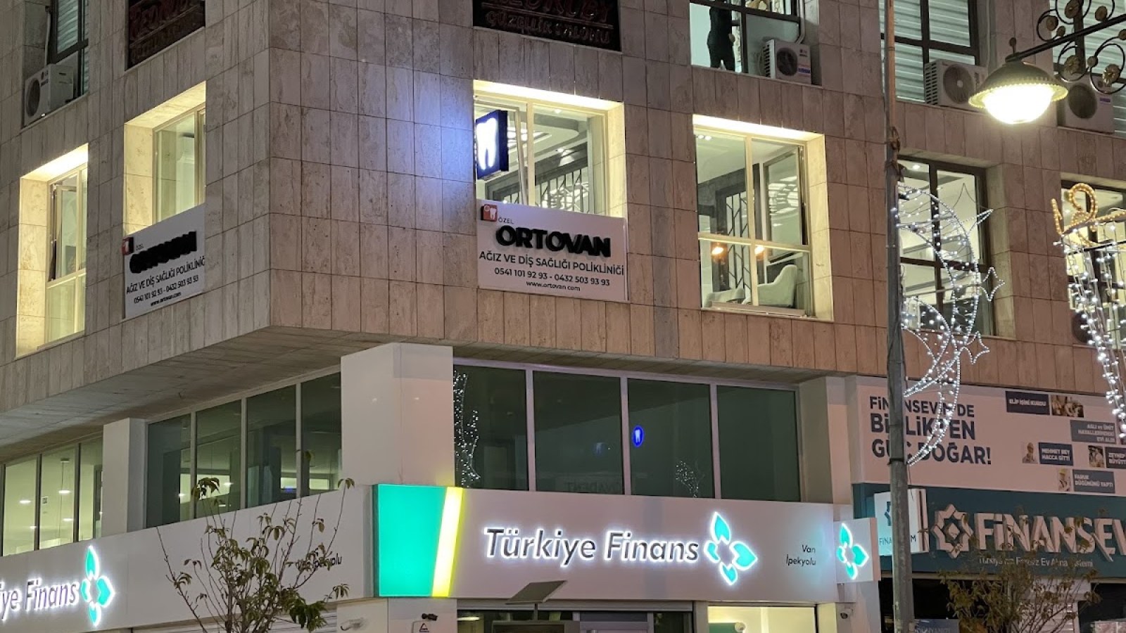 کلینیک سلامت دهان و دندان اورتووان