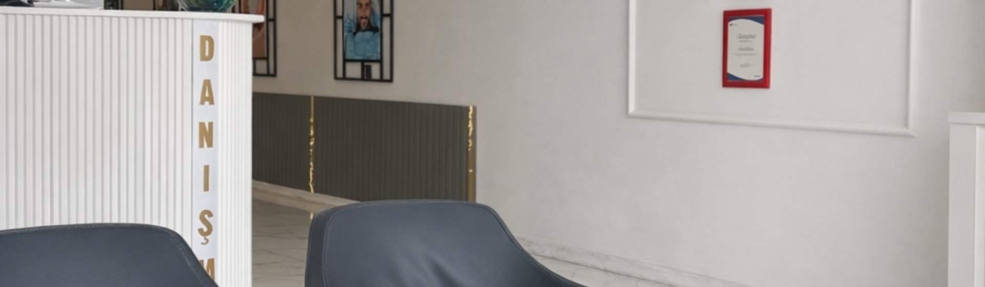 Dentist Ömer TEMÜR