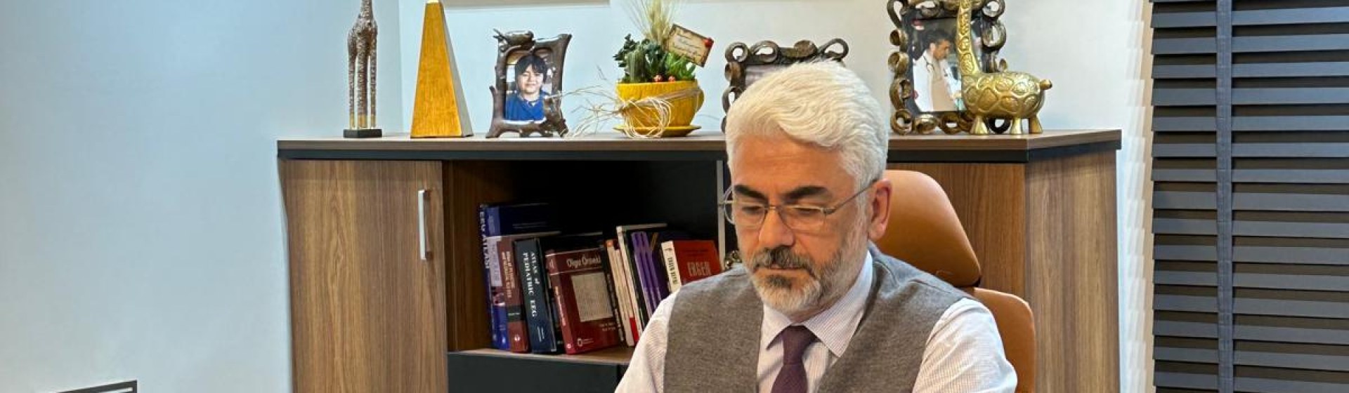 Prof. Dr. Selahattin Katar - Pediatric Neurology and Child Health